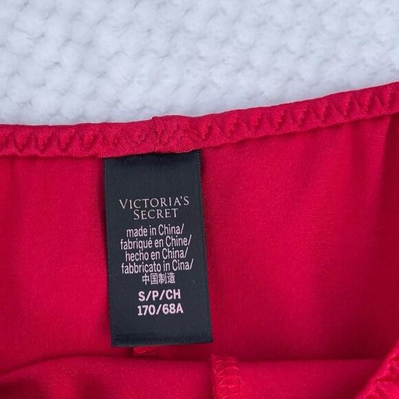 VICTORIA’S SECRET RED SATIN & LACE LINGERIE SET - Picture 5 of 6